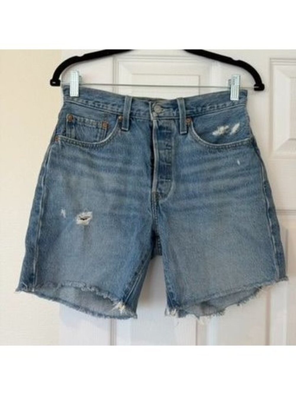 Levi's 501 Mid Thigh Blue Denim Jean Shorts Size 26